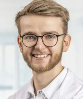 Assistenzarzt Dr. Simon Binder