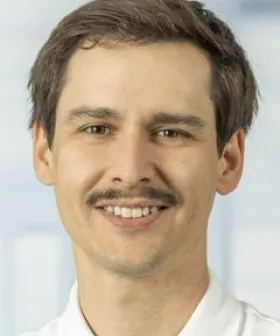 Assistenzarzt Dr. Martin Breinesberger BSc