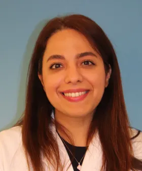 Assistenzärztin Dr. Reyhaneh Dehdari