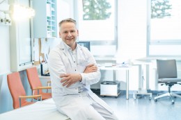 Björn Rath in der Orthopädie Ambulanz