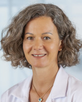 Primaria Dr. Andrea Mühlbacher, Leiterin des Departments für Psychosomatik für Erwachsene