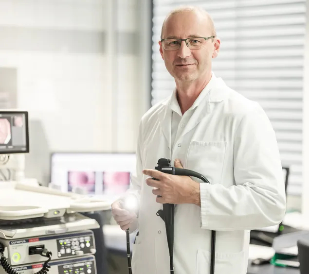 kwg_hofer_harald_dr_prof_prim_int_i_kolo