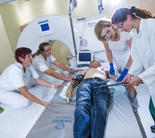 Stroke Unit bei Schlaganfall MRT