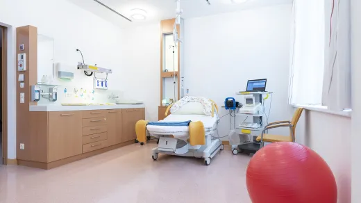 Geburtshilfe Grieskirchen: Kreißzimmer