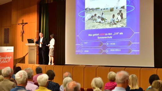 Zum Abschluss gab es noch ein kurzes Quiz für das Publikum.