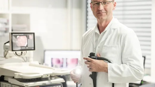 Prim. Univ.-Prof. Dr. Harald Hofer