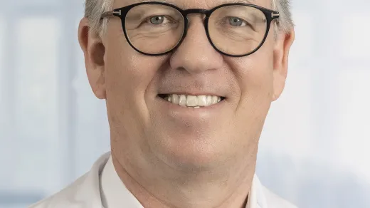 MR Prim. Dr. Werner Saxinger, MSc, Leiter der Abteilung für Haut- und Geschlechtskrankheiten, Dermatologie und Angiologie, Klinikum Wels-Grieskirchen