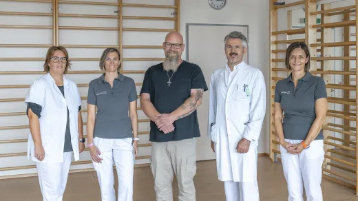 Reha-Team mit Patient