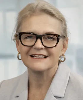 Hofmann Pia