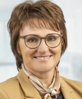 Baumgartner Monika, stellvertretende Pflegedirektorin