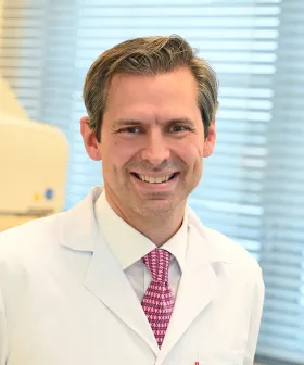 Primar Dozent Dr. Alexander Kroiss