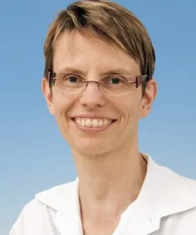 Oberärztin Dr. Karin Hörmandinger