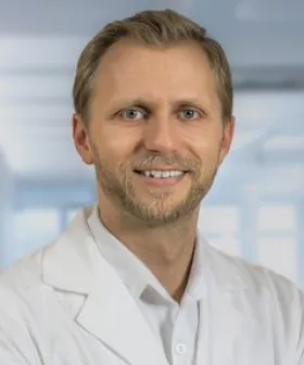 Oberarzt Dr. Christian Mallinger