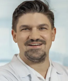 Oberarzt Dr. Martin Stickler