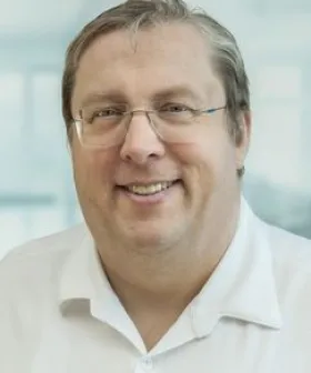 Oberarzt Dr. Joachim Vahl