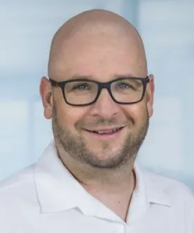 Oberarzt Dr. Andreas Gugl