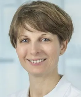 Oberärztin Dr. Helga Szabo