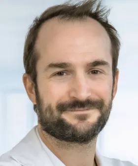 Oberarzt Dr. Peter Huber