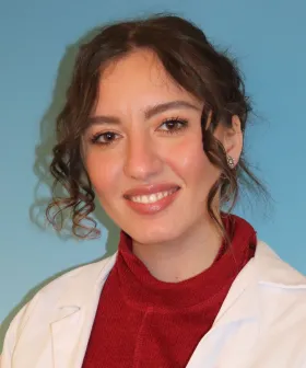 Assistenzärztin Dr. Dounia Mettri