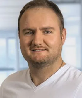 Oberarzt Dr. Samir Mirtezani