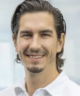 Oberarzt Dr. Thomas Cakl