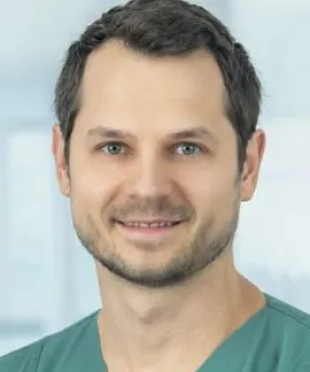 Oberarzt Mag. Dr. Andreas De Lorenzo