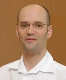 Oberarzt Dr. Hannes Priglinger