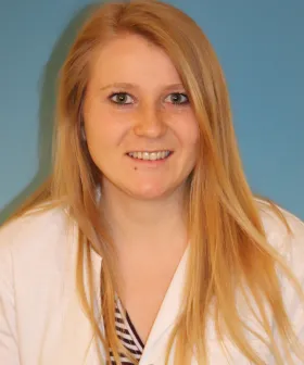 Assistenzärztin Dr. Lea Edda Kronberger