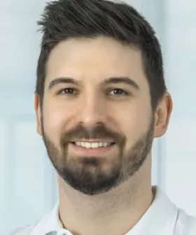 Assistenzarzt Dr. Peter Hofmanninger BSc