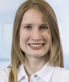 Assistenzärztin Dr. Pia Winkler