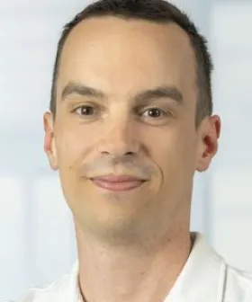 Assistenzarzt Dr. Valentin Sachsenhauser