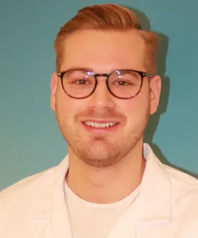 Assistenzarzt Dr. Daniel Reffek