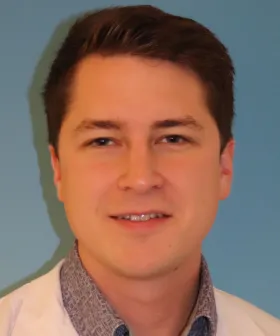 Assistenzarzt  Benedikt Freystetter