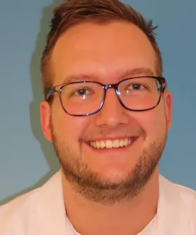 Turnusarzt  Julian Mayrhuber