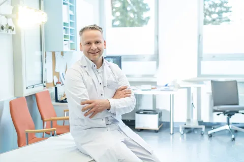 Dr. Prim. Prof. Björn Rath