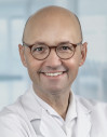 Prim. Dr. Alexander Skreiner, MSc, Leiter des Instituts für Physikalische Medizin und Allgemeine Rehabilitation